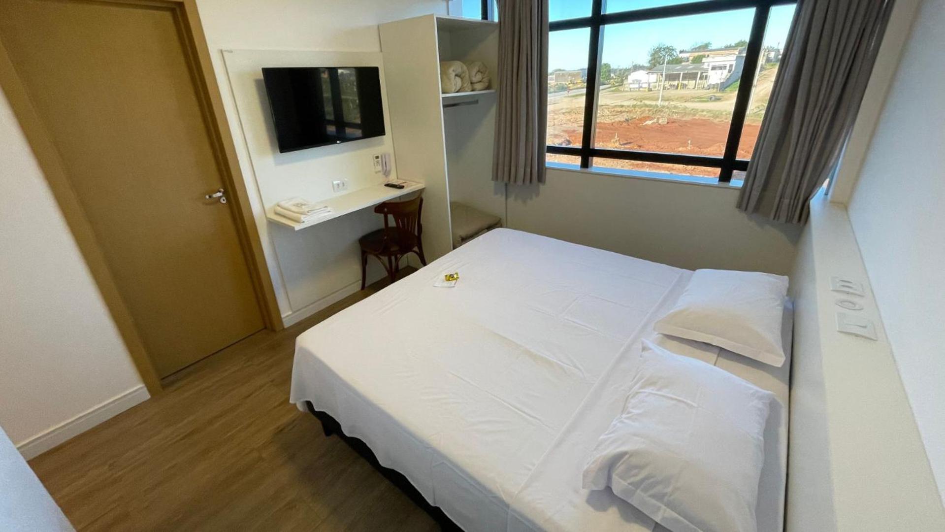 Hotel Cristal 外观 照片